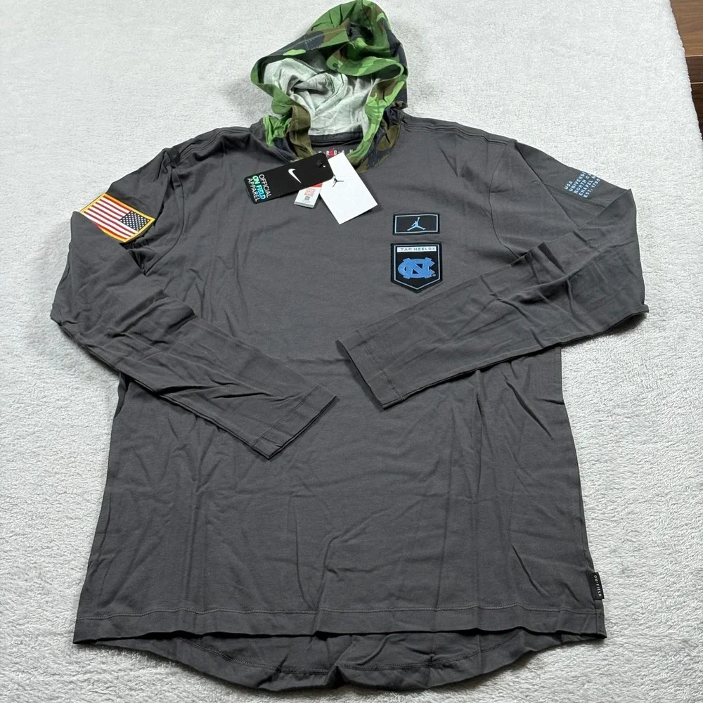 North Carolina Tar Heels Jordan Brand Military Long Sleeve Hoodie T-Shirt Medium